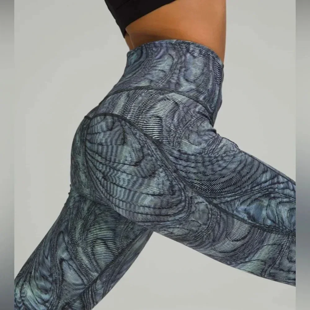 Lululemon sz 2 Fast and Free Tight 25" *Non-Reflective Nulux blue EUC - Picture 7 of 14